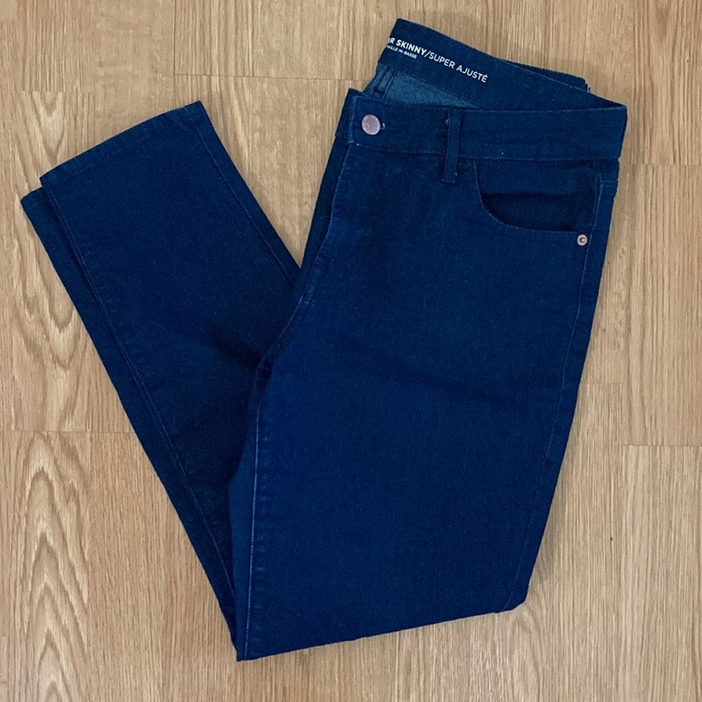 Old Navy Super Skinny Dark Denim-Size 12